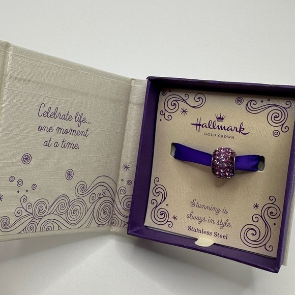Hallmark Purple Stainless Steel Bracelet Charm – Elegant and Durable - Picture 1 of 3